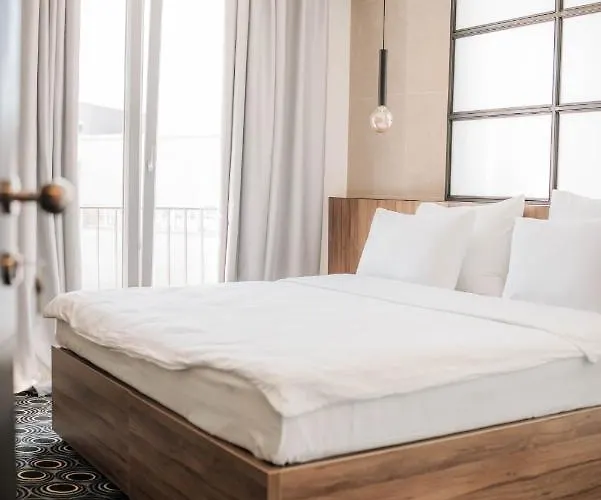 Carpe Diem 4* Mostar